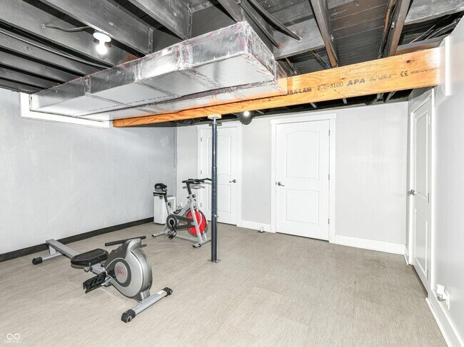 Building Photo - 2645 N College Ave