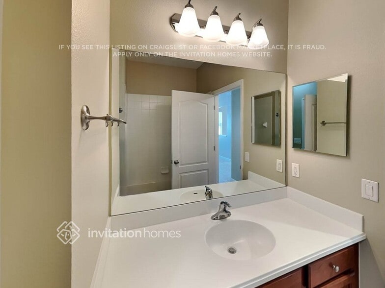 Building Photo - 4819 Halls Mill Crossing