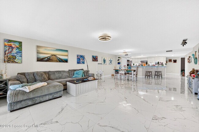 Building Photo - 123 Lancha Cir