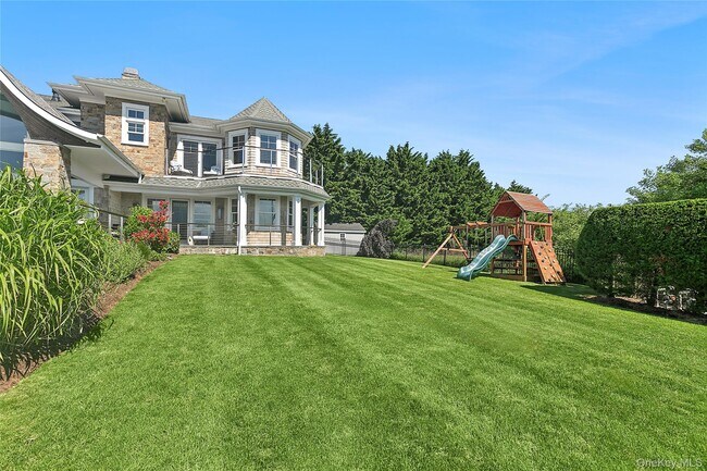 Building Photo - 61A S Bay Ave