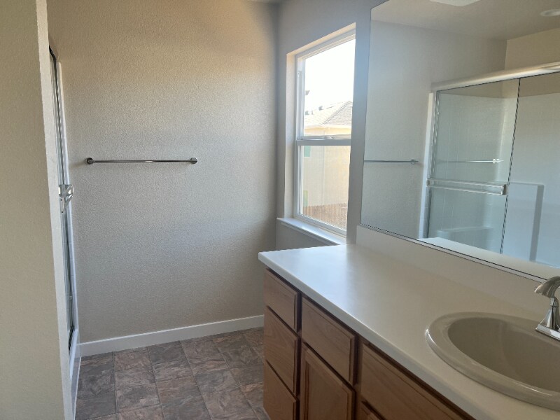 Building Photo - 431 Tandoori Wy