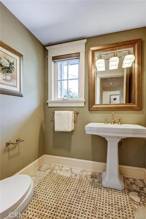 Building Photo - 1020 Monte Verde Dr