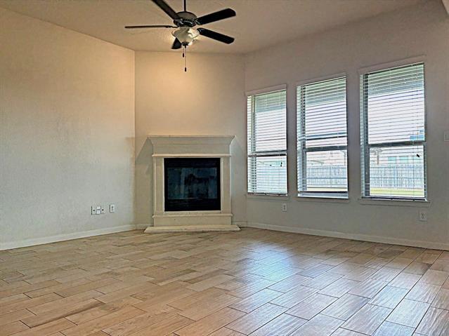 Building Photo - 100 Acadia Ln