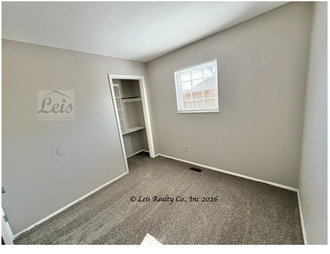 Building Photo - 1112 Skylark Dr