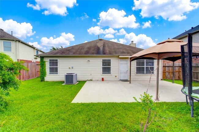 Building Photo - 14027 Coveney Dr