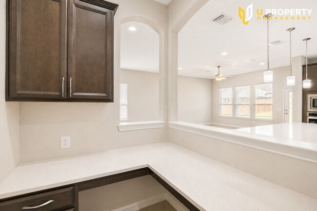 Building Photo - 4509 Expedition Dr