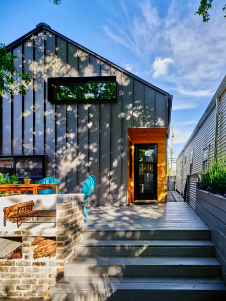 Building Photo - 1629 N Johnson St