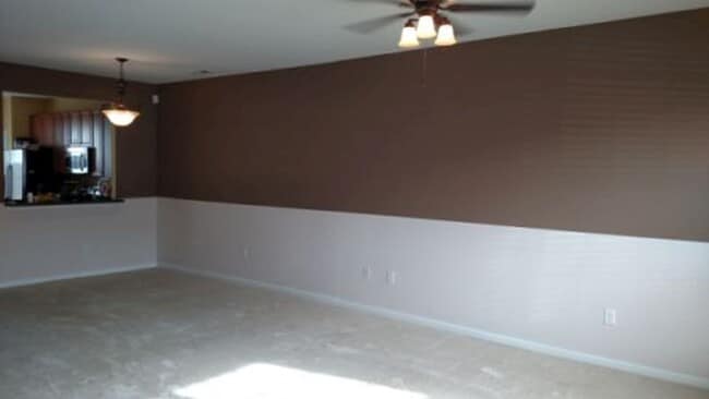 Building Photo - 3 BED / 2.5 BATH CONDO
