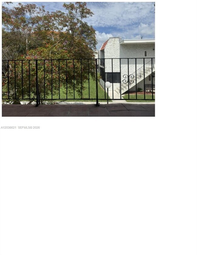 Building Photo - 8701 SW 141st St