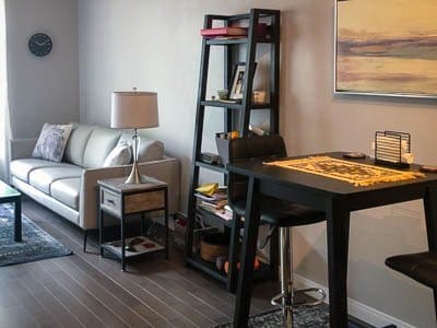 Building Photo - Beautiful and Updated Banker's Hill 1BR/1BA Condo!