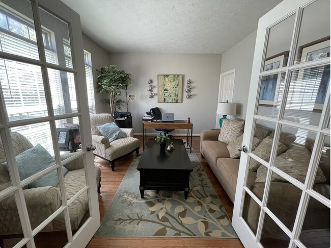 Building Photo - 3744 Jonathan Rdg