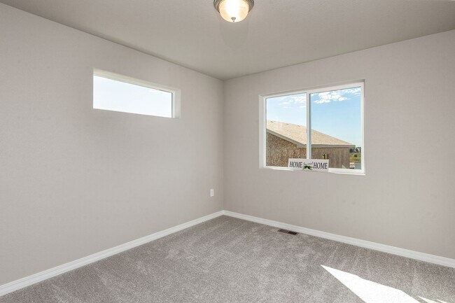 Building Photo - Single Family Home for Rent in Northeast of Colorado Springs