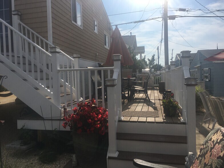 Building Photo - 111 W Swordfish Way