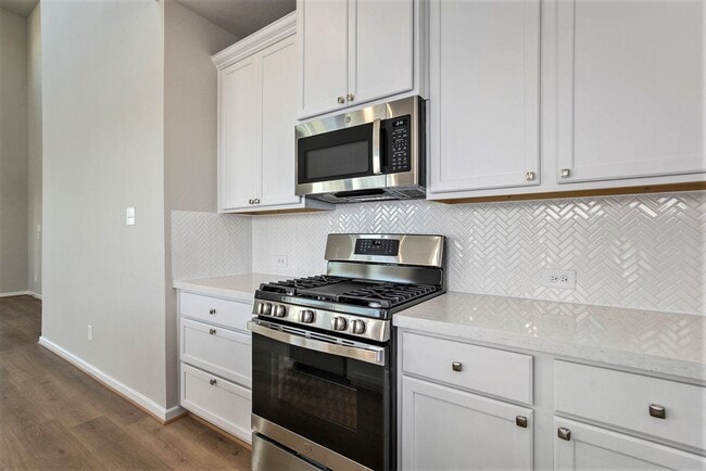 Building Photo - 21654 Lampeter River Ln