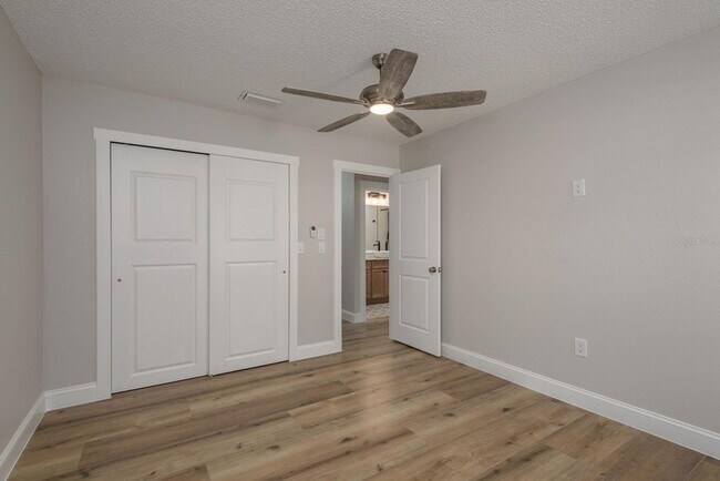 Building Photo - 4246 Marine Pkwy