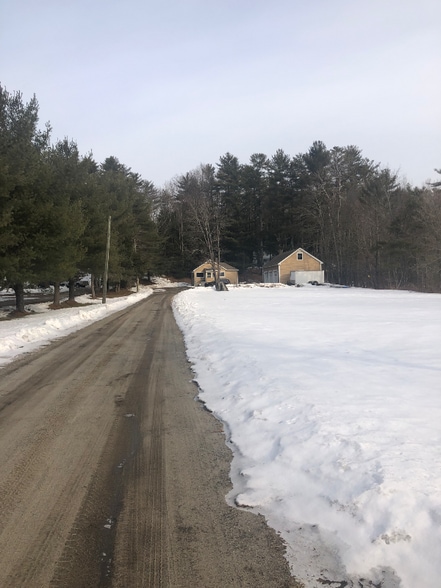 Building Photo - 1424 Sabattus St