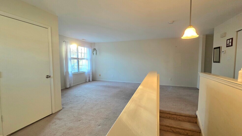 Building Photo - 853 Fishers Creek Rd