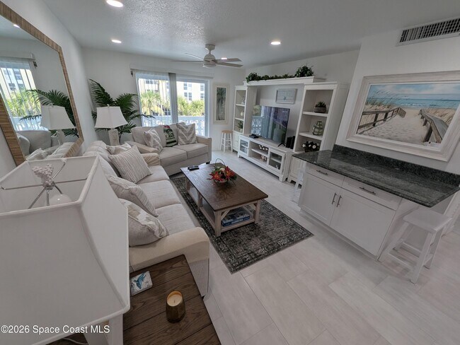 Building Photo - 4800 Ocean Beach Blvd