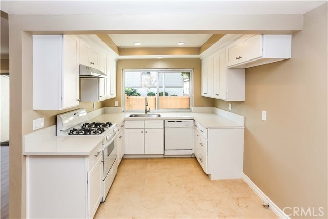 Building Photo - 1642 Avenida Selva