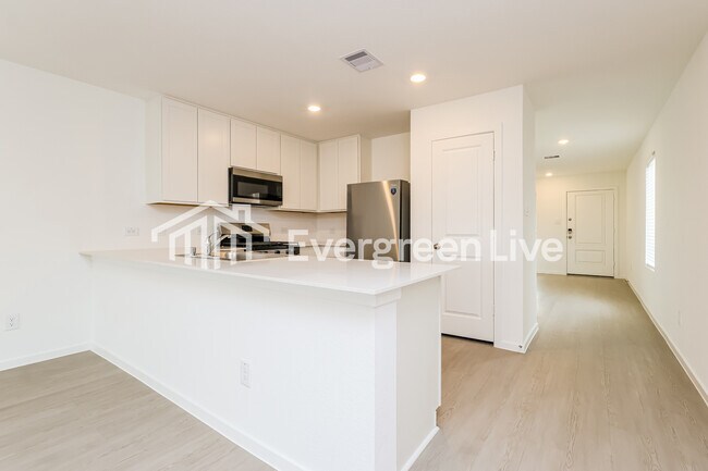 Building Photo - 11740 Lazy Oak Crk Dr