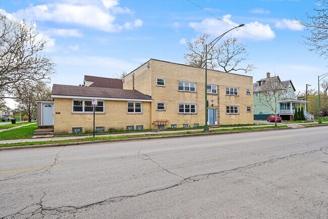 Building Photo - 7600 S Marquette Ave