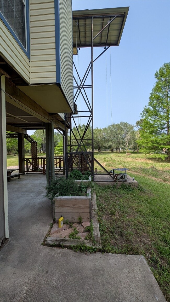 Building Photo - 2567 Avenue D