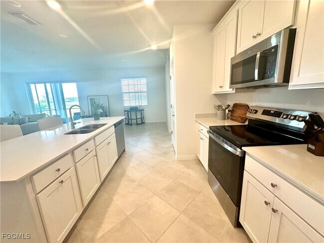 Building Photo - 20610 Hazelnut Ct