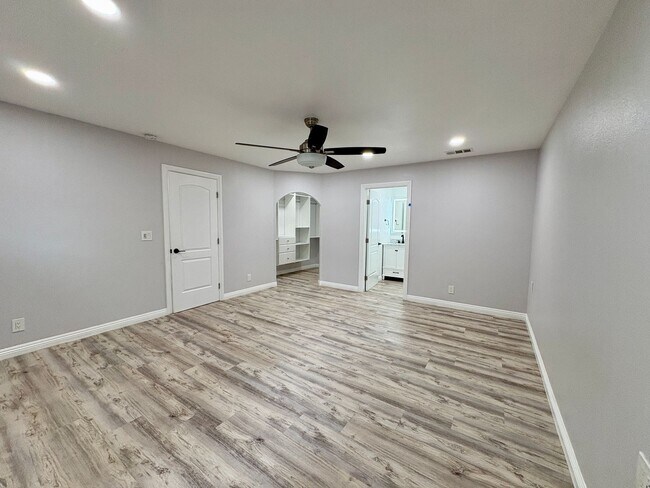 Building Photo - Stunning 4BR/3BA Home + Detached Studio in...