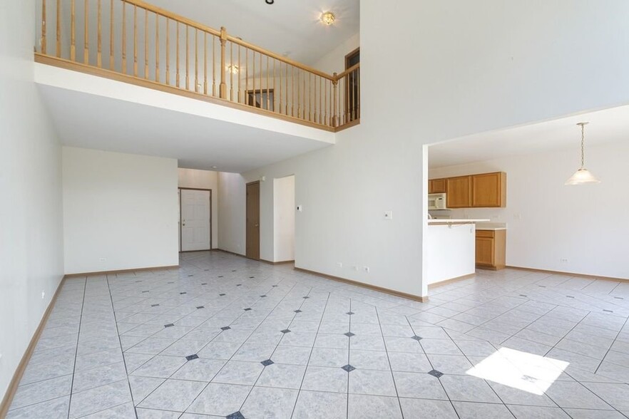 Building Photo - 615 Arrowwood Ct