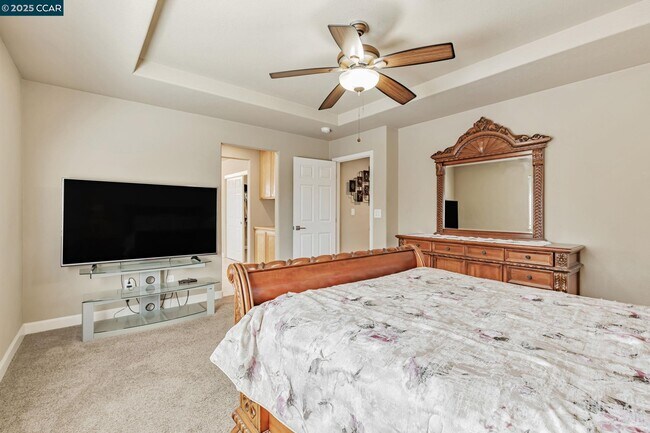 Building Photo - 4867 Big Bear Rd