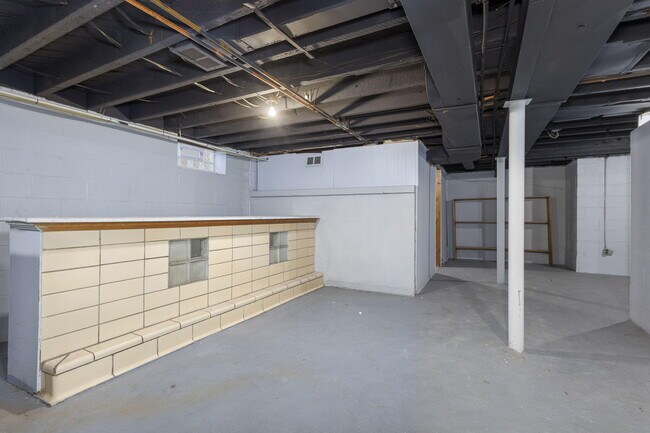 Building Photo - 3970 11th St