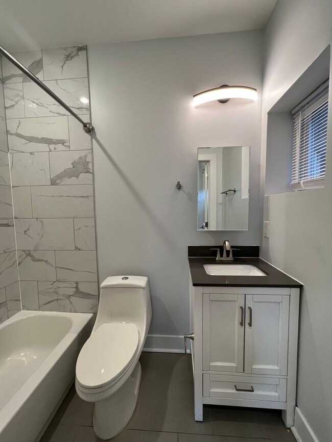 Building Photo - 4242 W Girard Ave