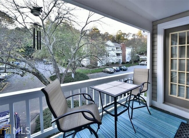 Building Photo - 1282 Keys Lake Dr NE