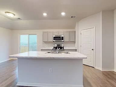 Building Photo - 2239 S Ouachita Dr