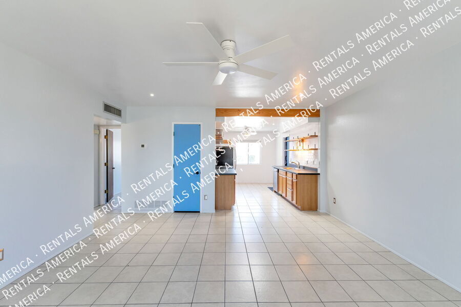 Building Photo - 654 N Richey Blvd