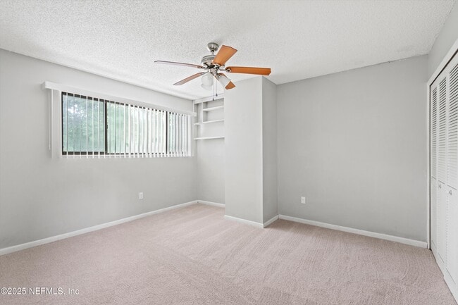 Building Photo - 4846 Kingsmeadow Ln