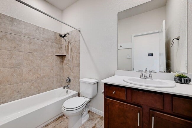 Building Photo - 11820 Sandy Lodge Ct