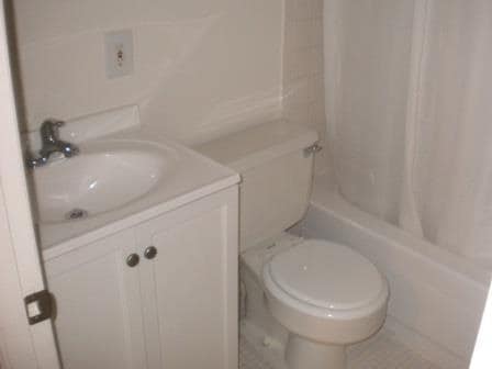 Bath - 9345 Reader Ln