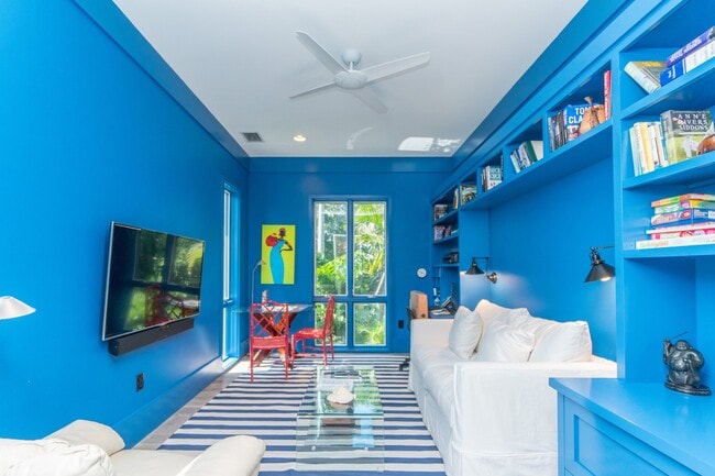 Building Photo - 350 Gulf Blvd