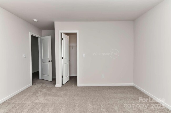 Building Photo - 149 Parker Claire Ln