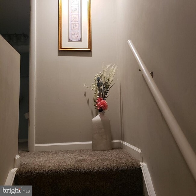 Building Photo - 3 Sagebrush Ct