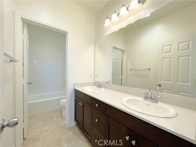 Building Photo - 4985 Adera St