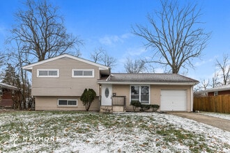 Building Photo - 11482 Fiesta Ct