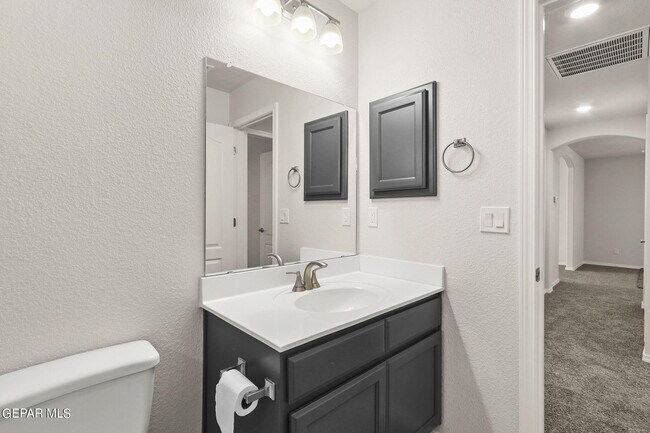 Building Photo - 7365 Frostline Pl