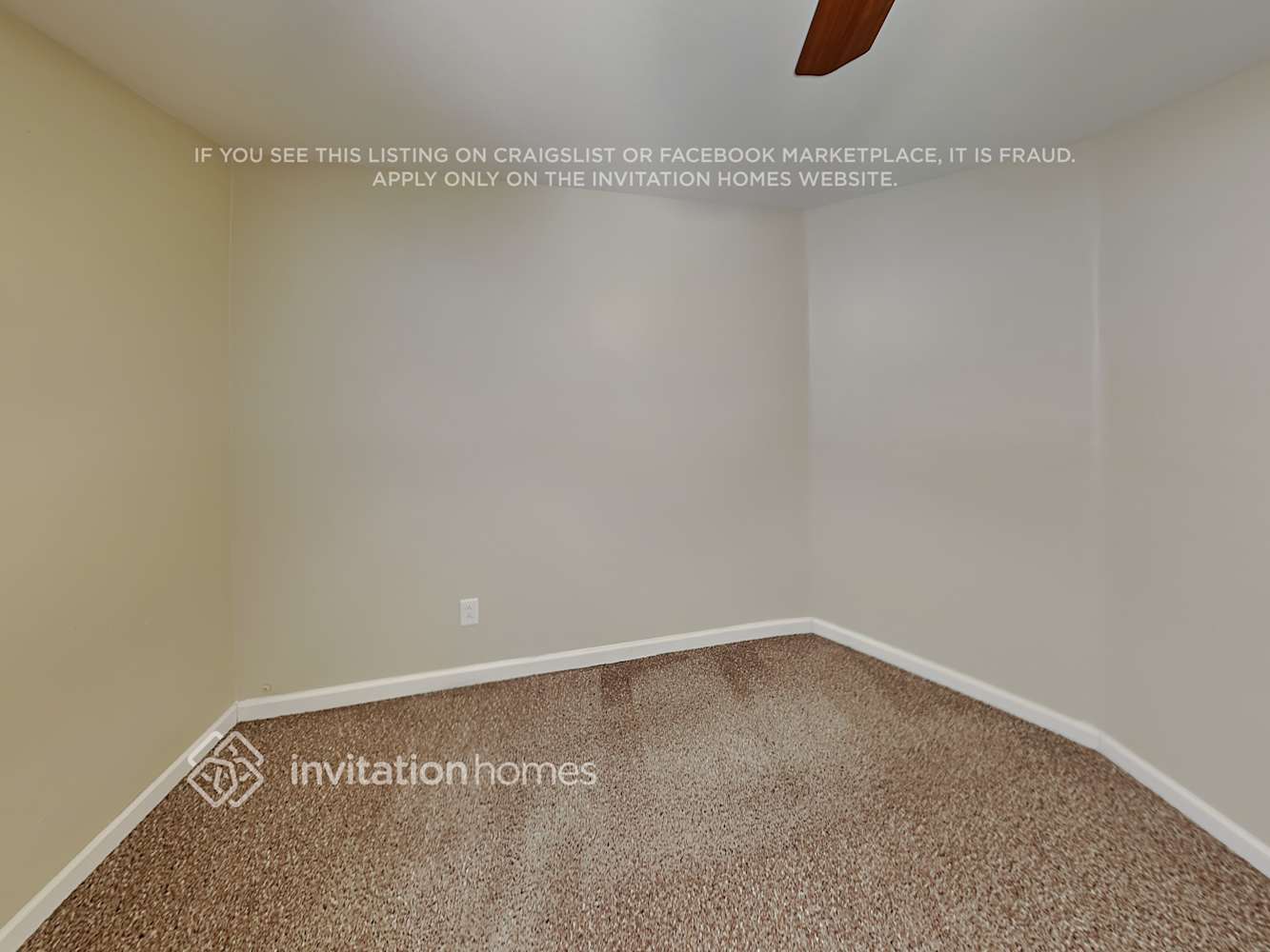 Building Photo - 34382 N Richardson Dr