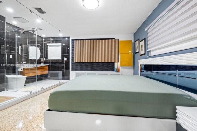 Building Photo - 2121 Red Rd