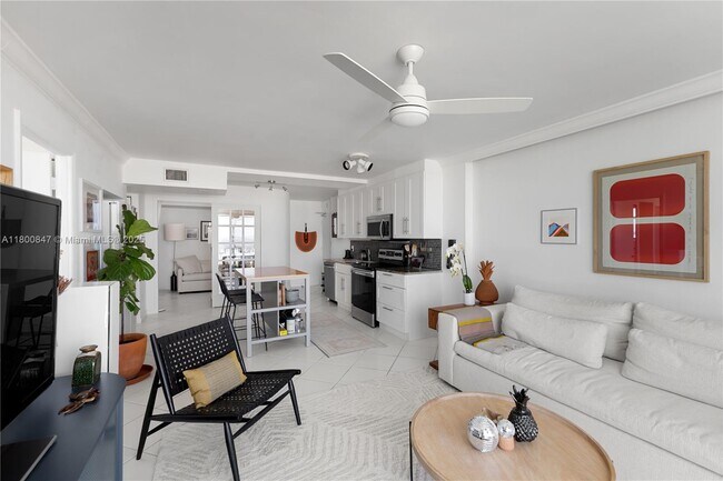 Building Photo - 401 Ocean Dr
