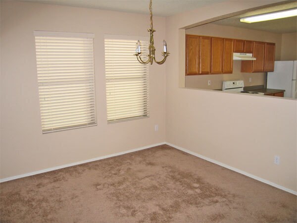 Building Photo - Introducing the Perfect Home in San Tan Heights!