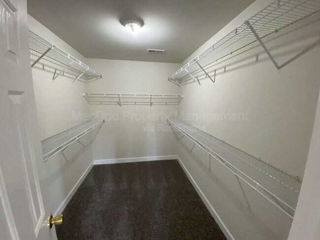 Building Photo - 4106 Parapet Ct