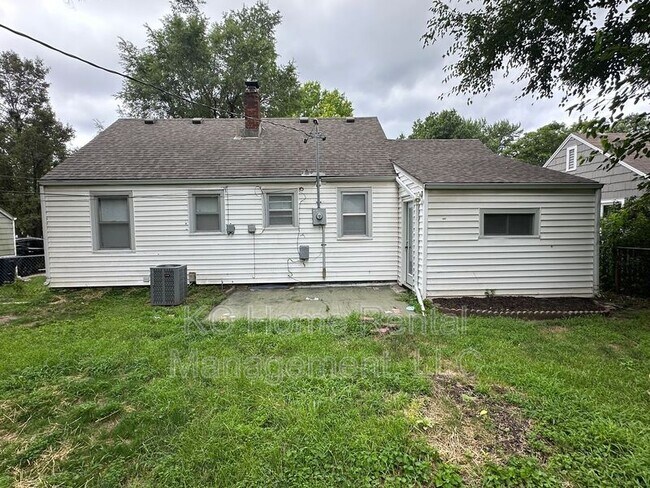 Building Photo - 7837 Jefferson St